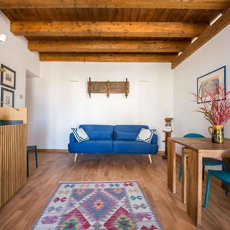 Cassaro Apartment Con Terrazza By Wonderful Italy 팔레르모 외부 사진