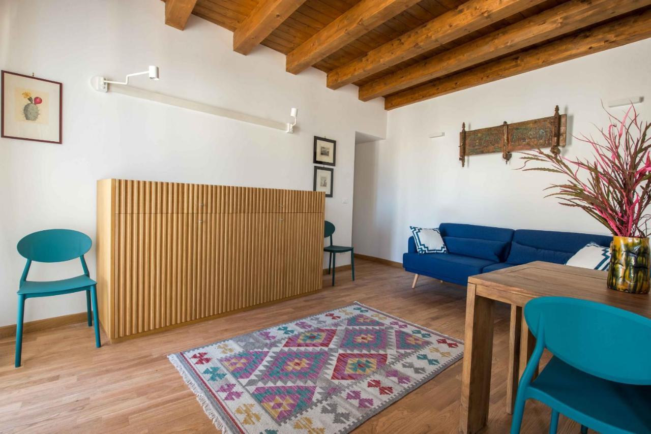 Cassaro Apartment Con Terrazza By Wonderful Italy 팔레르모 외부 사진